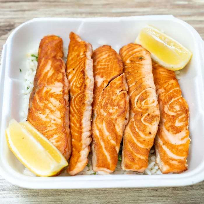 Salmon Dinner (5PC Fish).